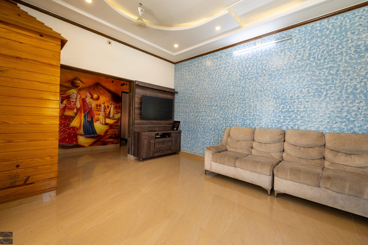 Charm Villa gallery image 9