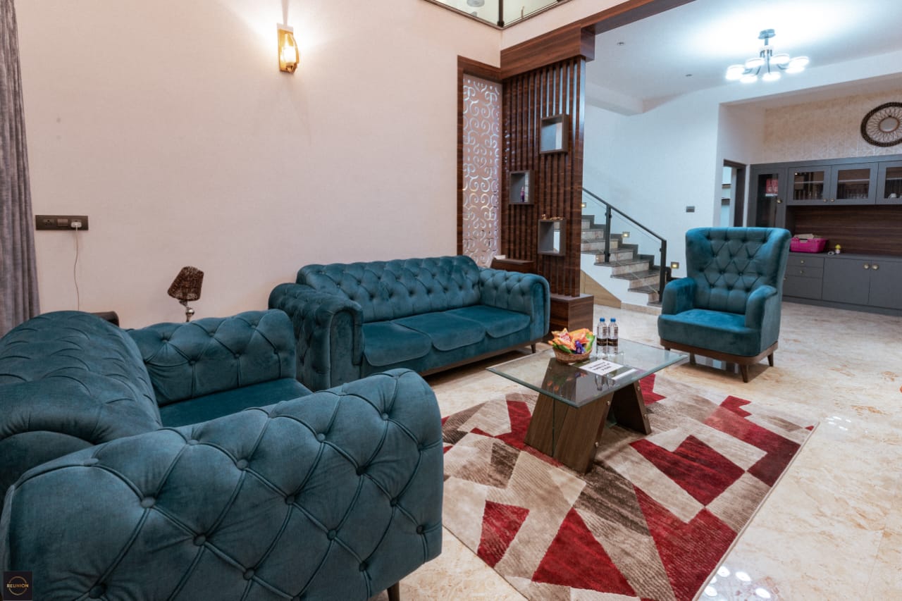 Marina Villa gallery image 9