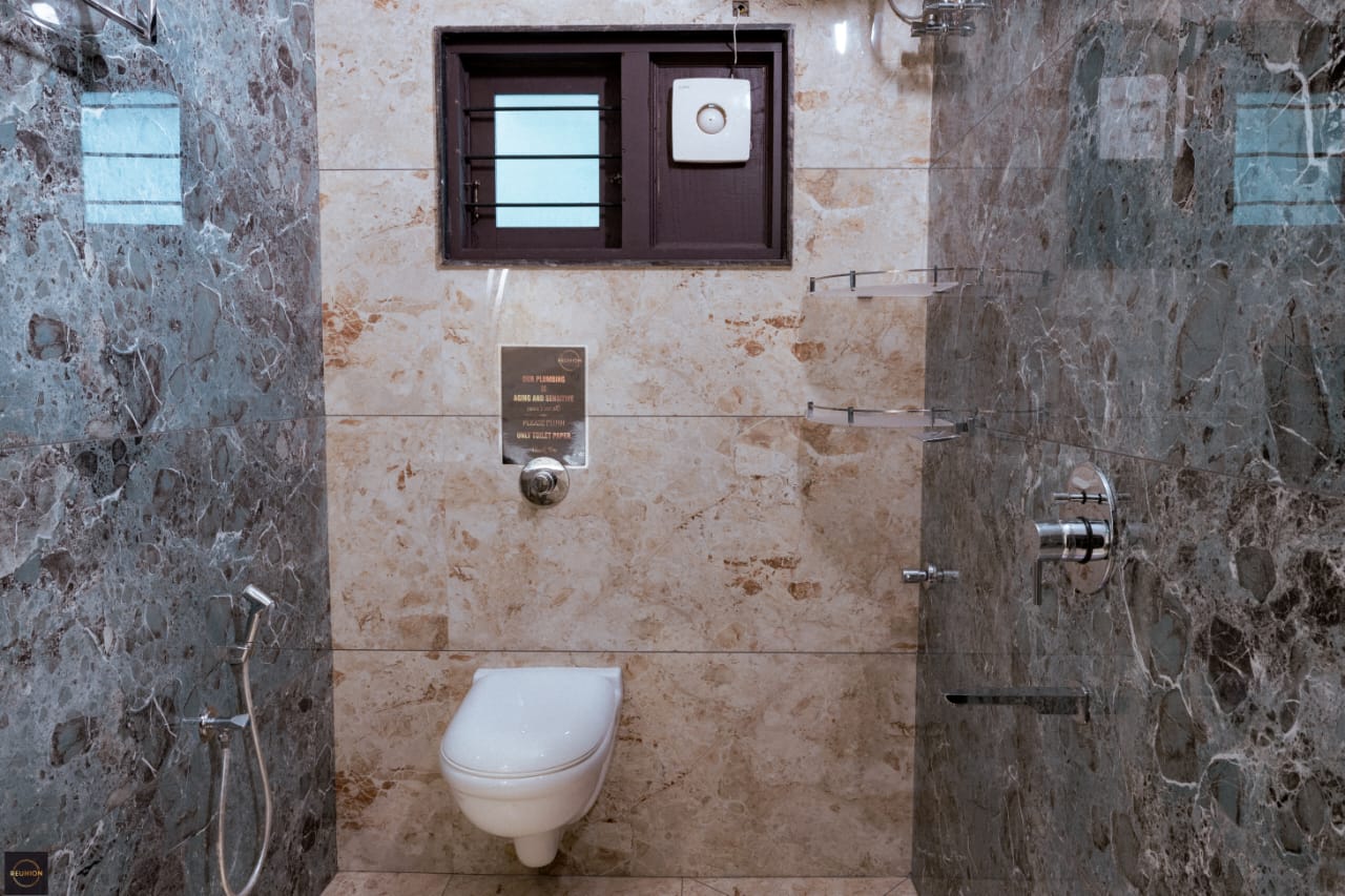 Marina Villa gallery image 10